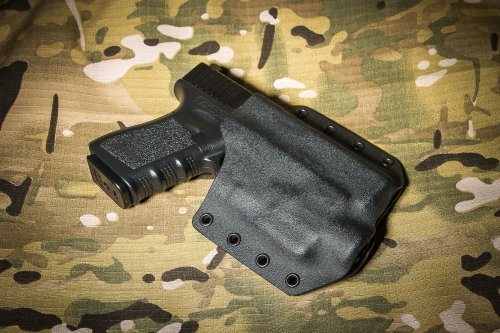 ATA кобура Hit Factor для Glock 19 с тактическим фонарем TLR-4  