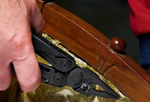 Мультитул LEATHERMAN Leatherman Surge Black (831334) фото 22 Мультитул LEATHERMAN Leatherman Surge Black (831334) фото 22